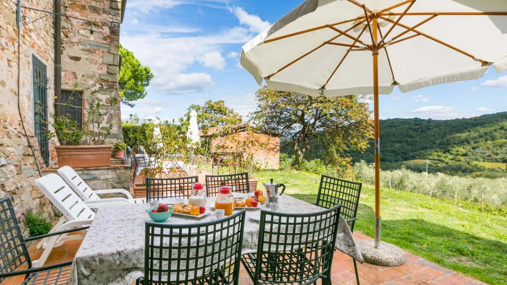 Apartment La Loggia By Interhome Lucolena in Chianti